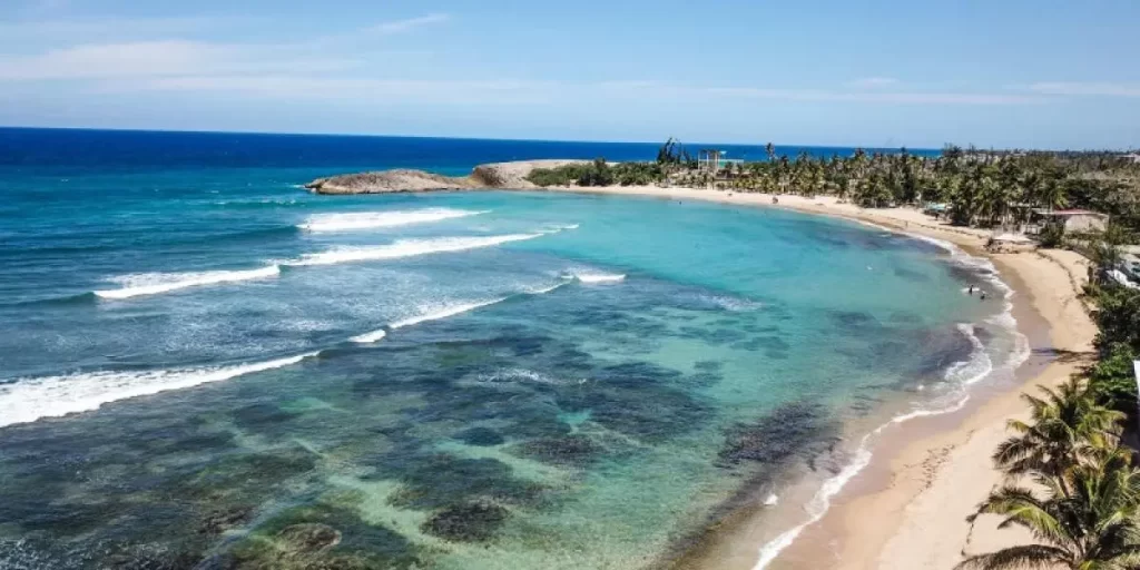 Playa Jobos, en Isabela, Puerto Rico